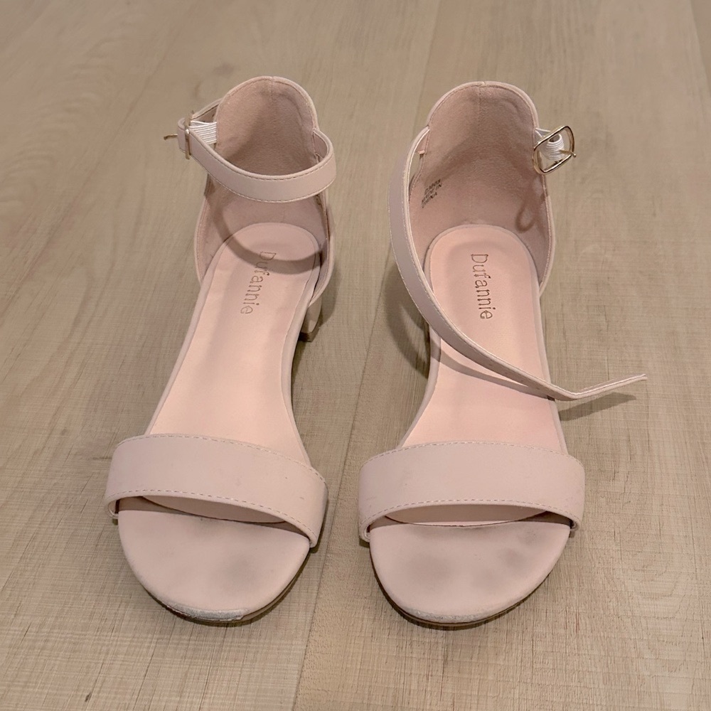 Girls heels